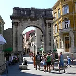 Apartment Nona Marija Centar Pula
