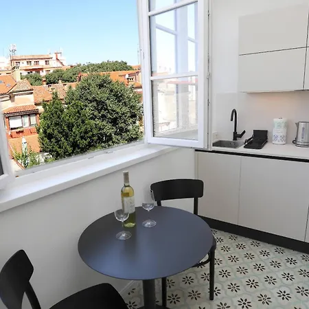 Nona Marija Centar Lägenhet